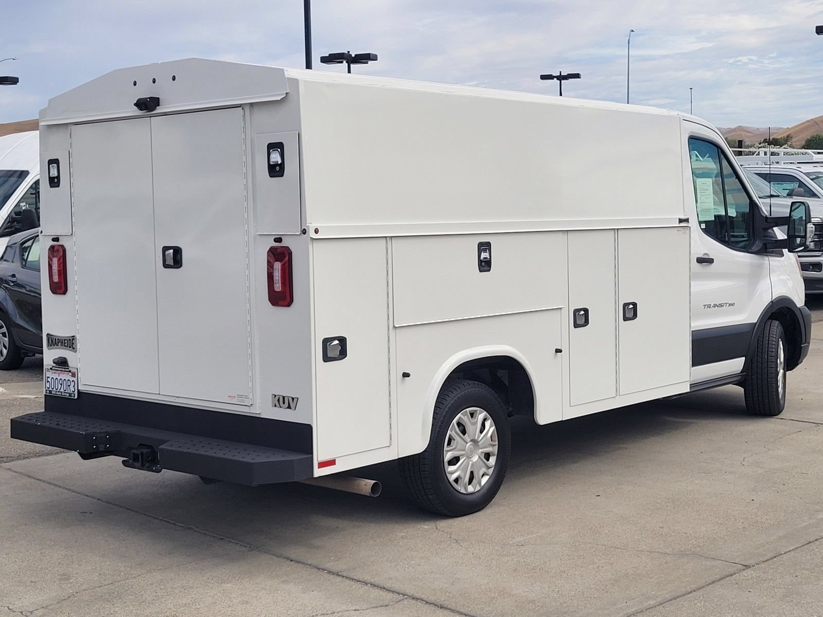 Certified 2022 Ford Transit 350 w/ Interior Upgrade Package RWD image 4