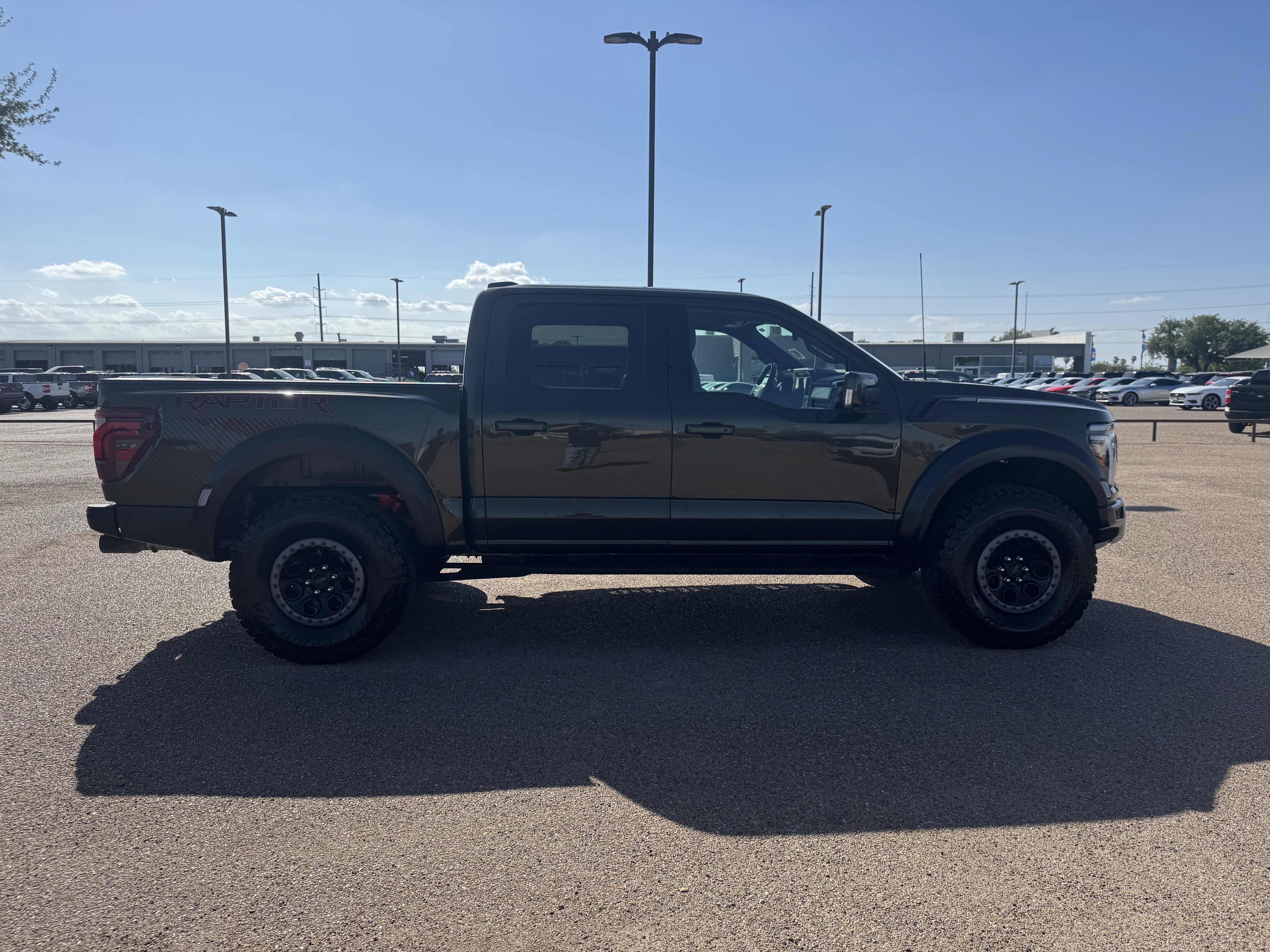 Certified 2025 Ford F150 Raptor AWD/4WD image 4
