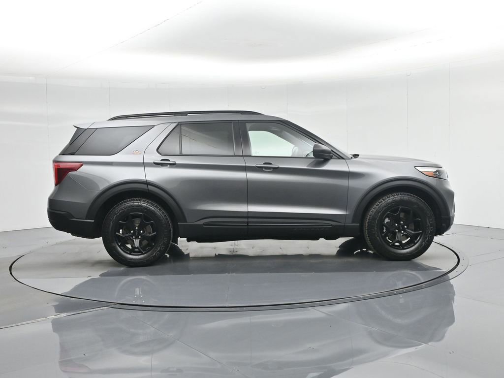 Certified 2022 Ford Explorer Timberline image 8