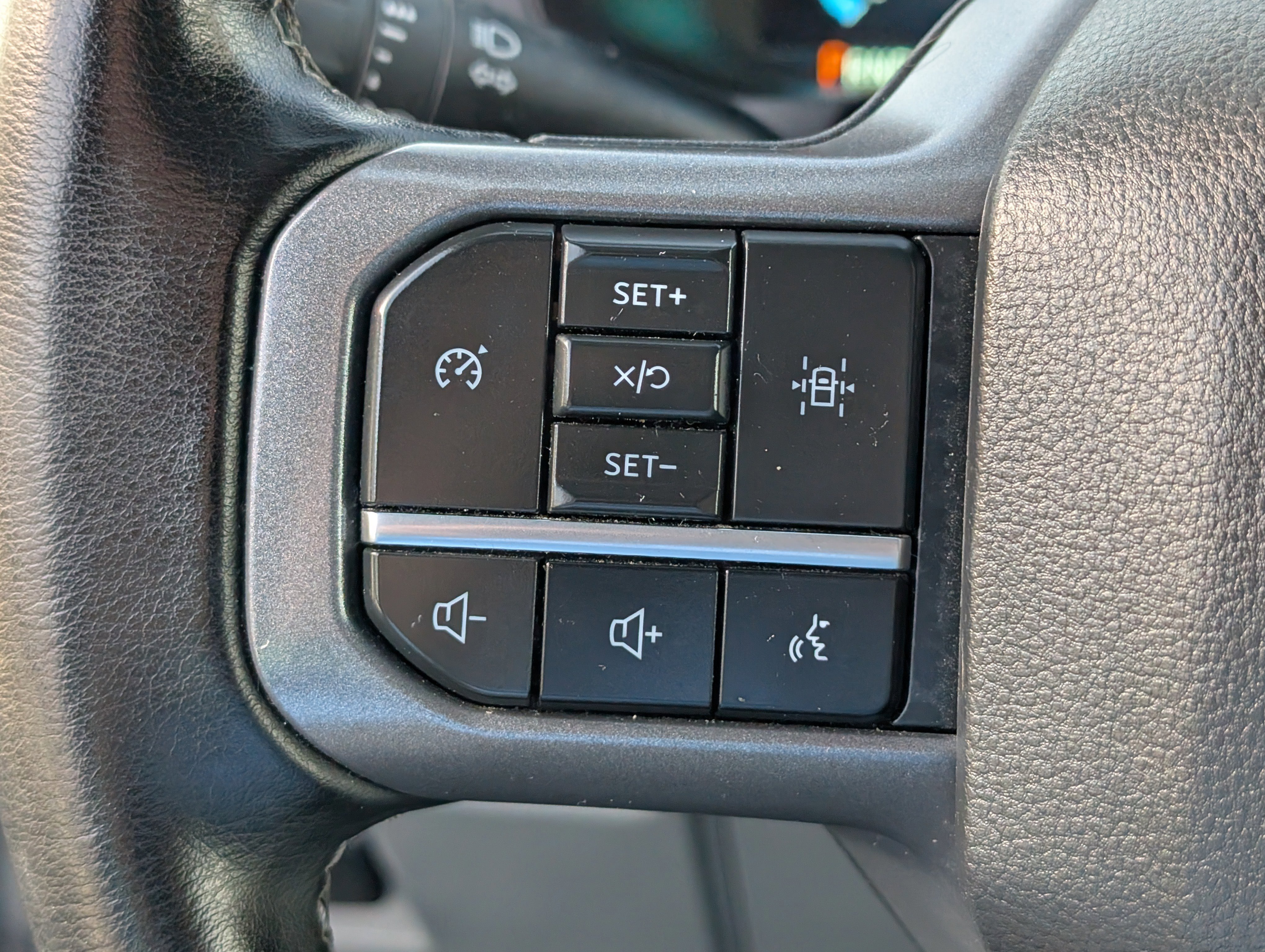 Certified 2024 Ford F150 XLT w/ Mobile Office Package image 19