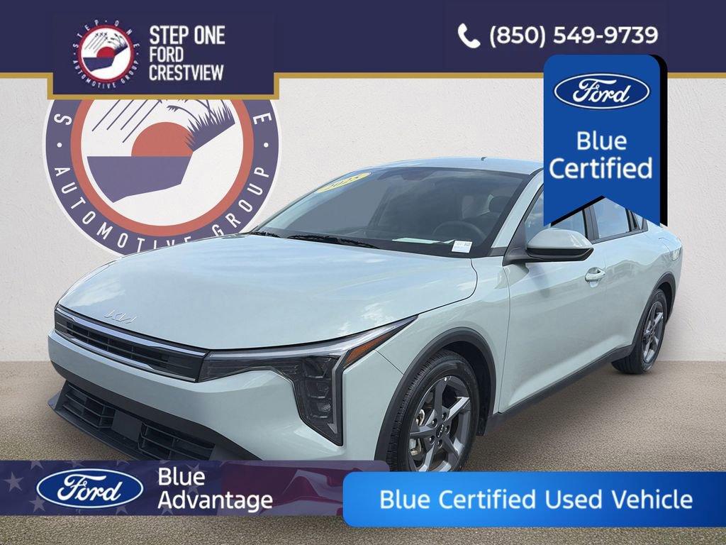 Used 2025 Kia K4 FWD image 1