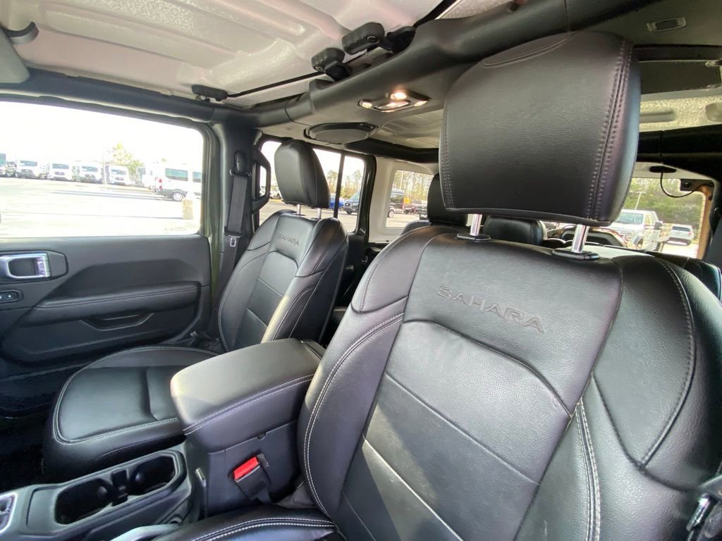 Used 2021 Jeep Wrangler Unlimited Sahara w/ Uconnect 4C Nav & Sound Group image 20