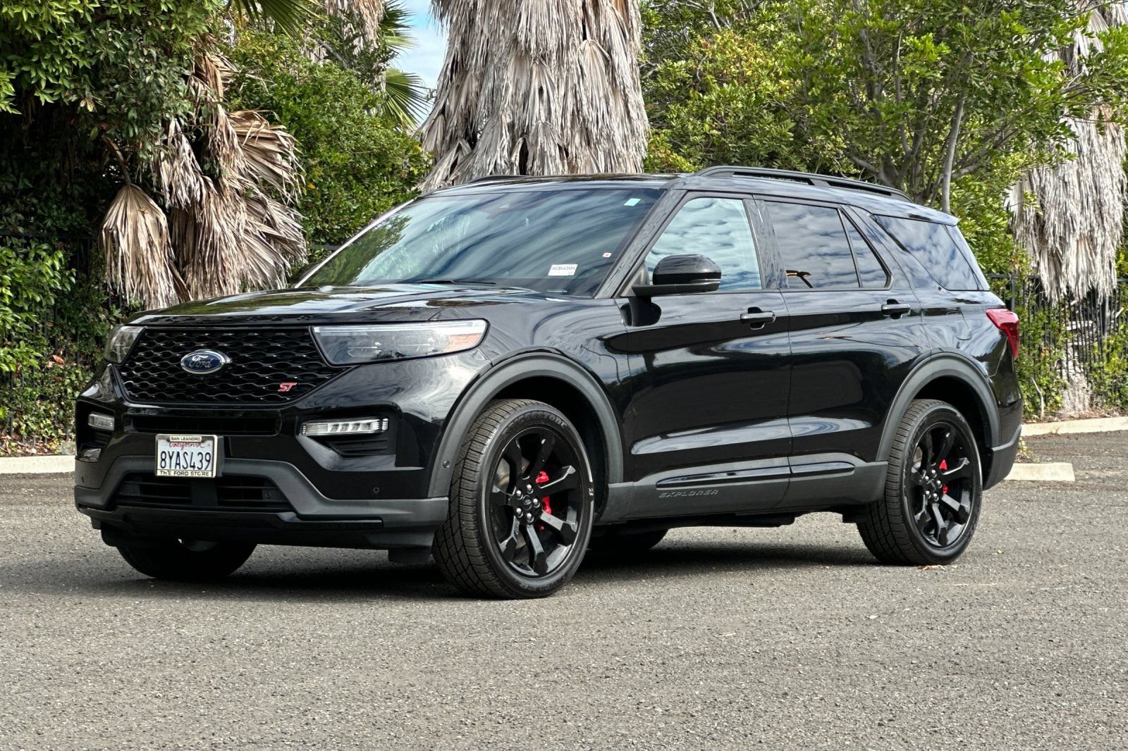 Certified 2021 Ford Explorer ST w/ Equipment Group 401A AWD/4WD image 8