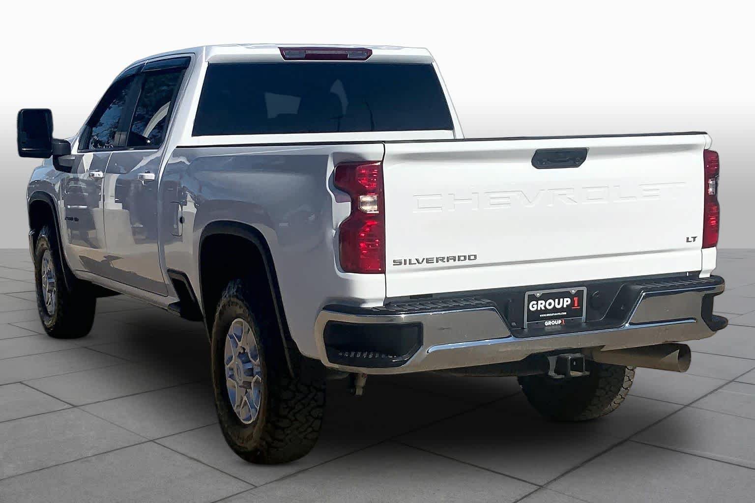 Used 2024 Chevrolet Silverado 2500 LT AWD/4WD image 12