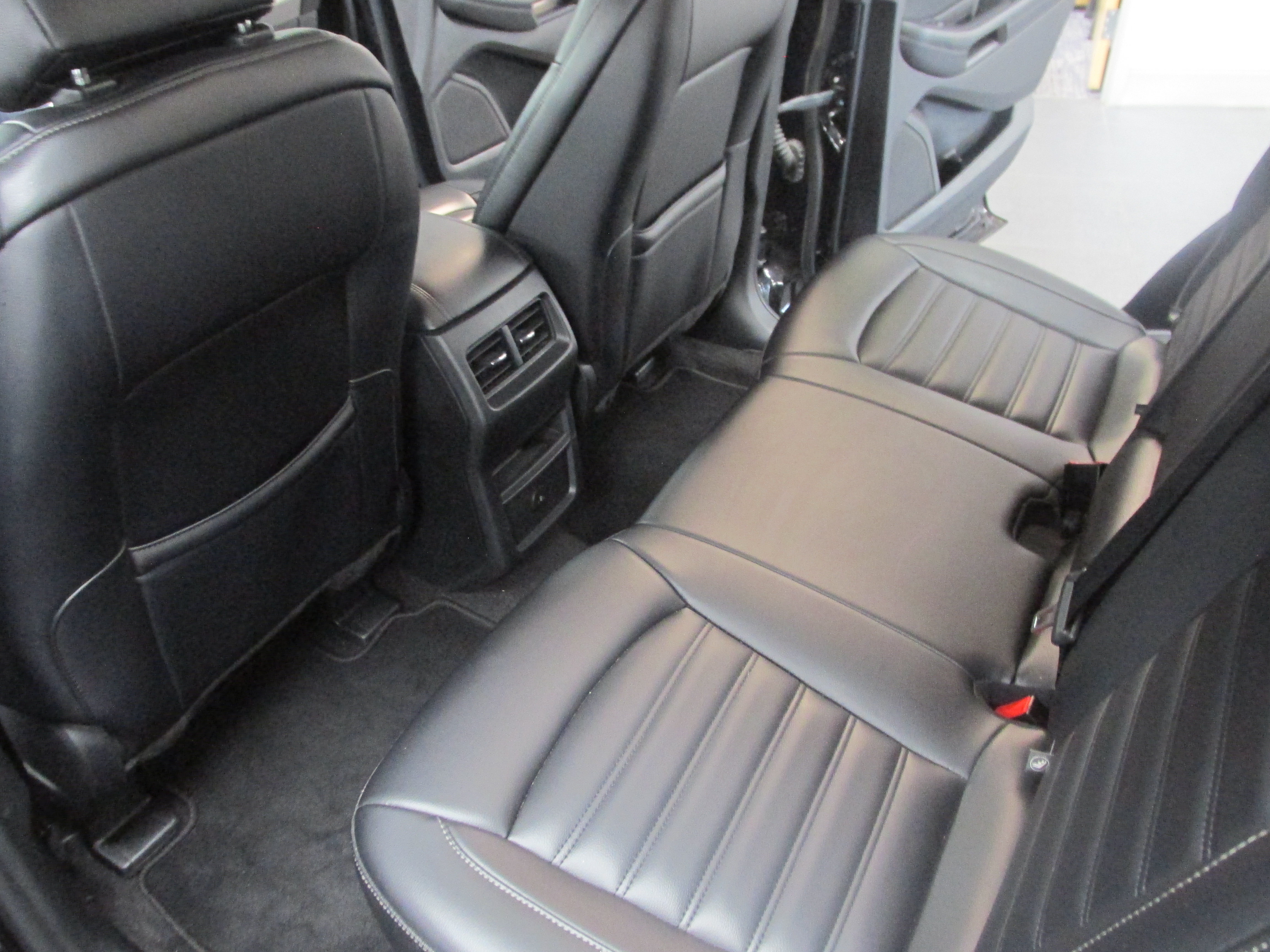 Certified 2024 Ford Edge SEL AWD/4WD image 26