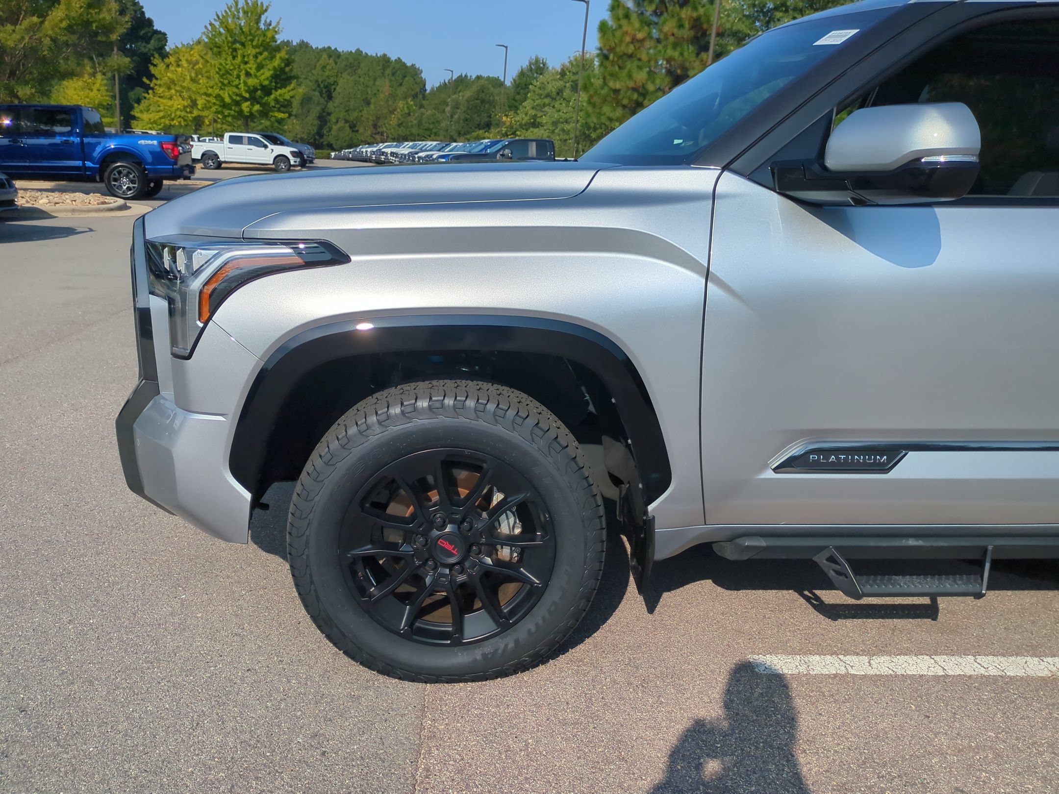 Used 2025 Toyota Tundra Platinum w/ TRD Off-Road Package AWD/4WD image 11
