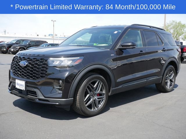 Certified 2025 Ford Explorer ST-Line w/ ST-Line Street Pack AWD/4WD image 2
