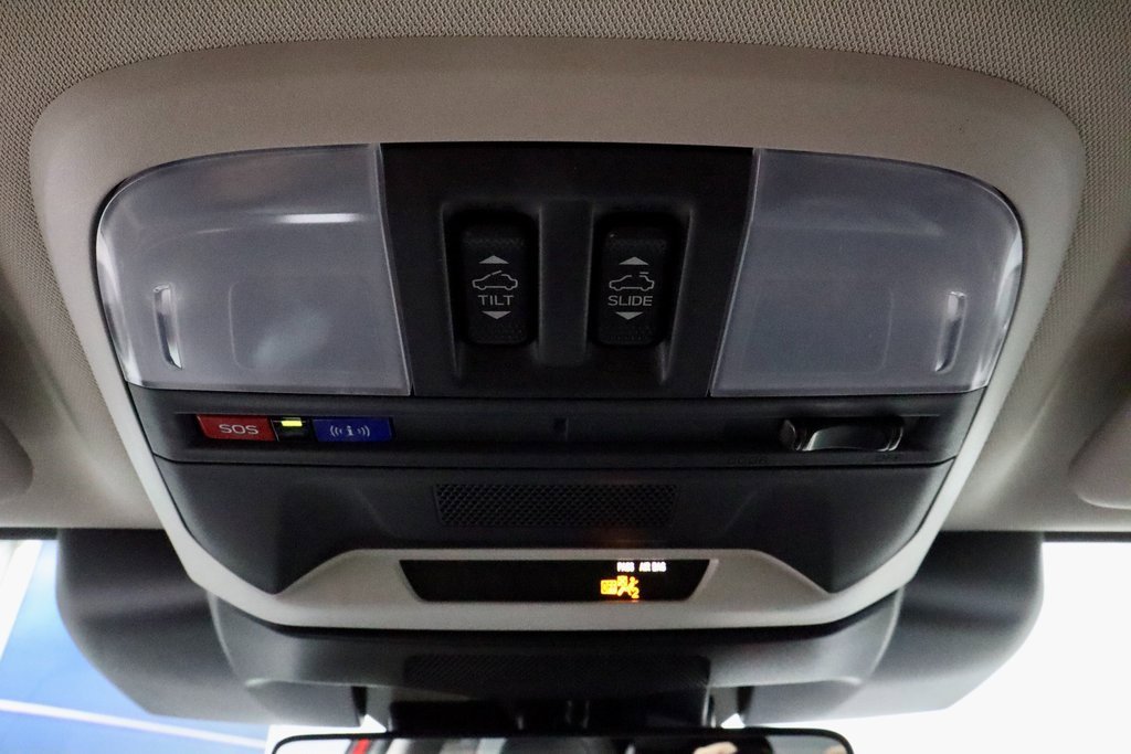 Used 2025 Subaru Crosstrek 2.5i Limited w/ Crosstrek Mirror Package image 25