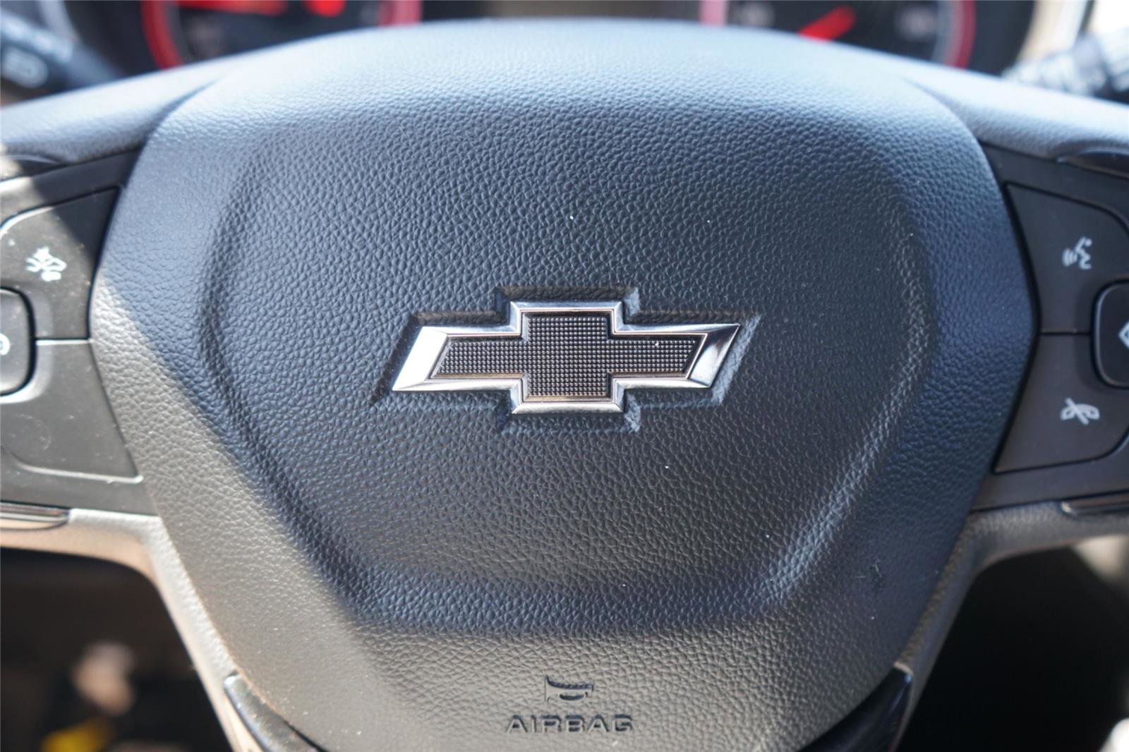 Used 2021 Chevrolet TrailBlazer RS w/ Technology Package FWD image 15