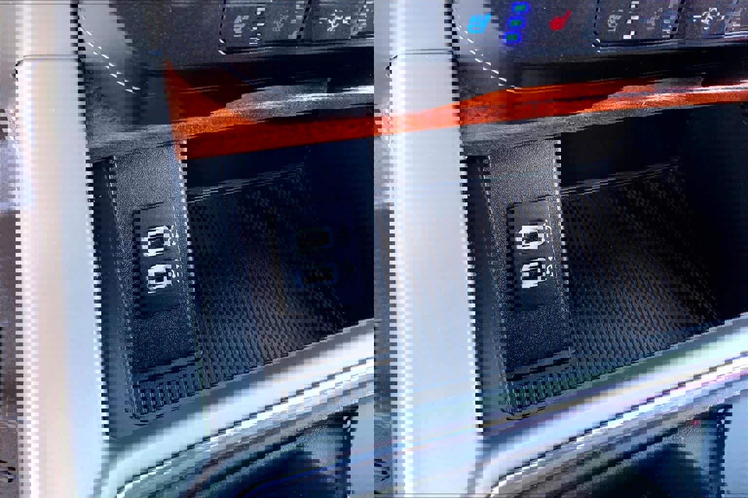 Certified 2019 Ford F250 King Ranch w/ King Ranch Ultimate Package image 30