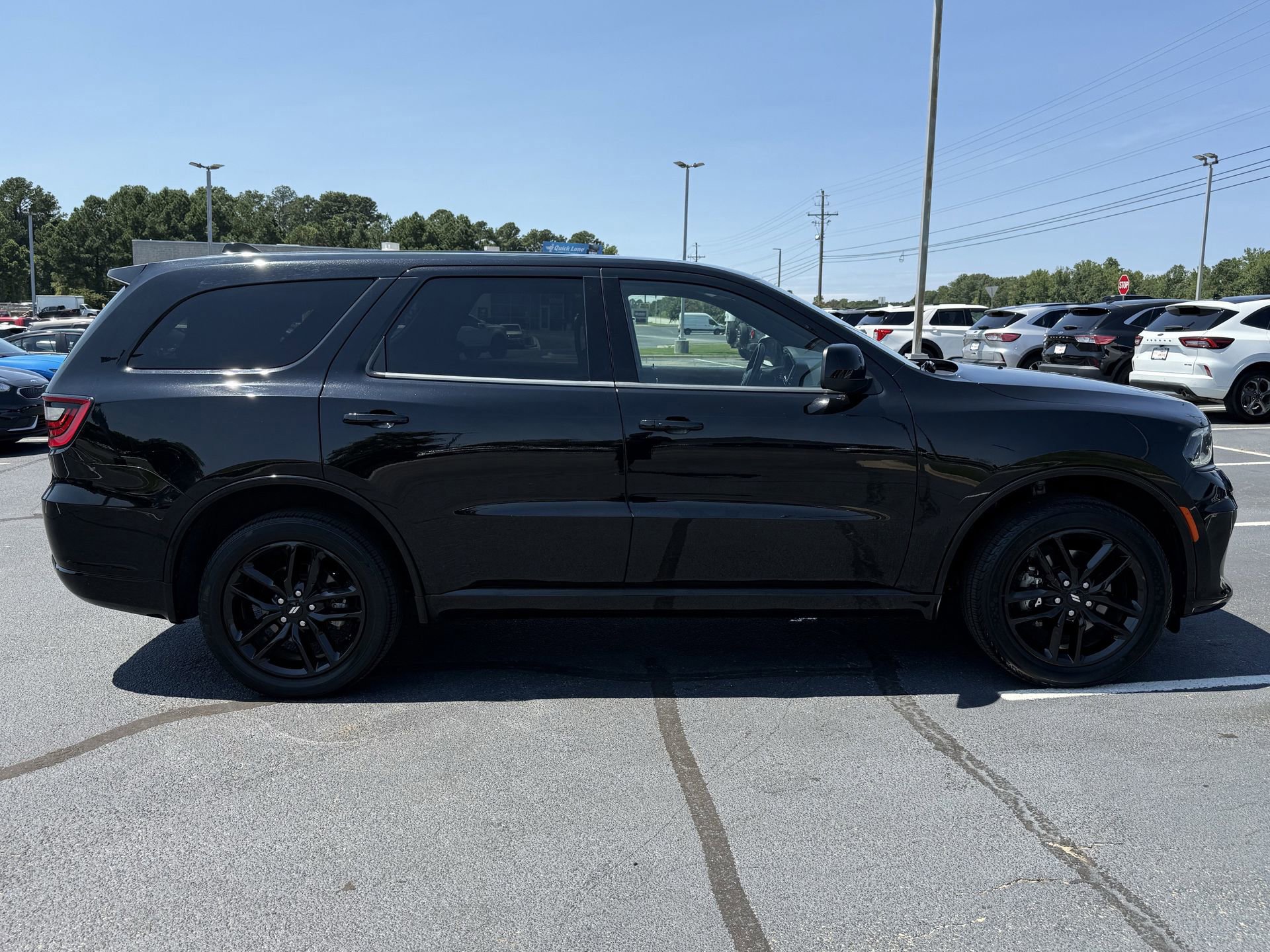 Used 2023 Dodge Durango GT image 2