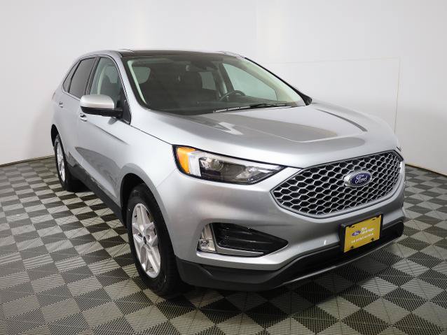 Certified 2024 Ford Edge SEL w/ Convenience Package AWD/4WD image 5