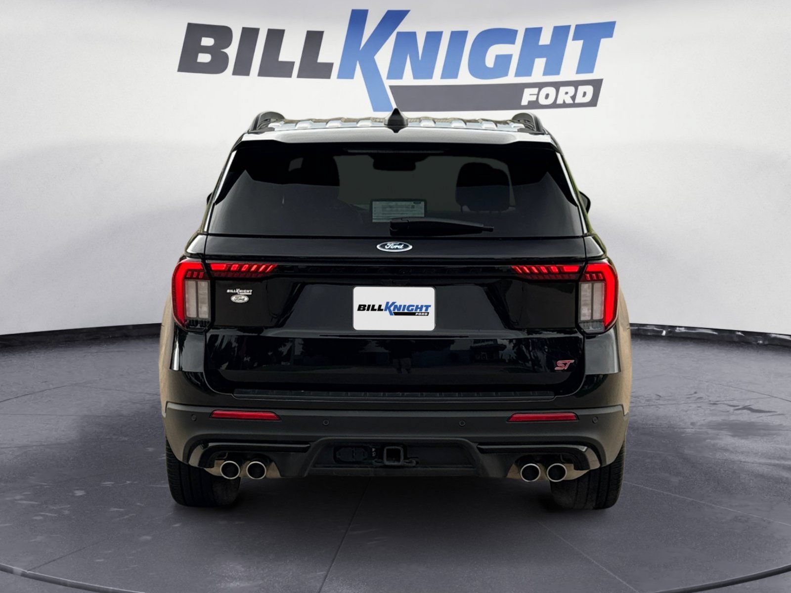 Certified 2025 Ford Explorer ST AWD/4WD image 4