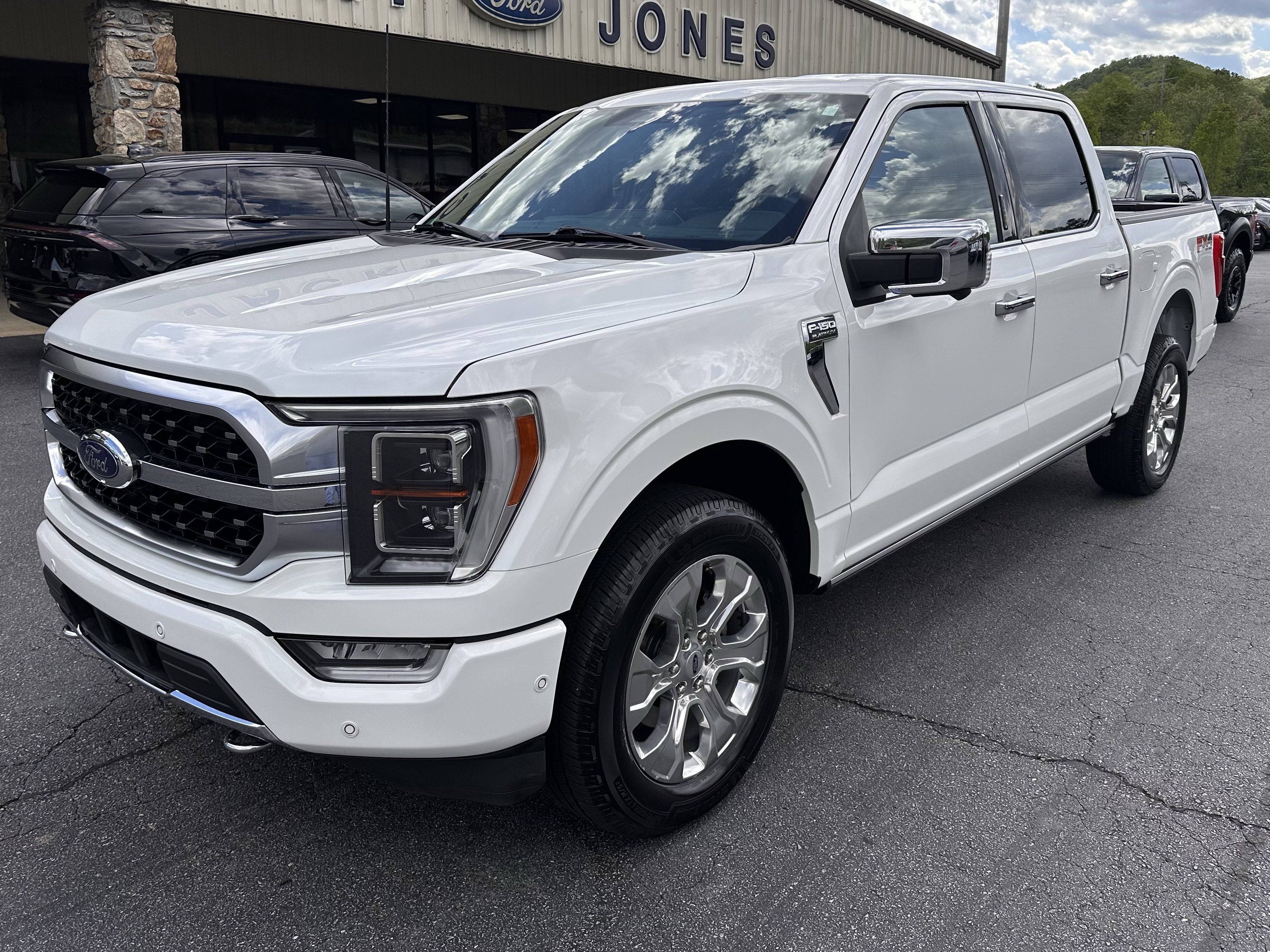 Certified 2023 Ford F150 Platinum w/ Equipment Group 701A High AWD/4WD image 2