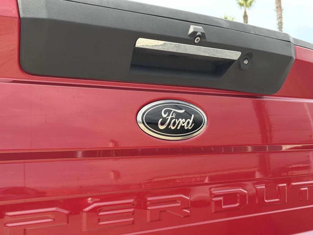 Certified 2022 Ford F250 Lariat w/ Tremor Off-Road Package AWD/4WD image 9