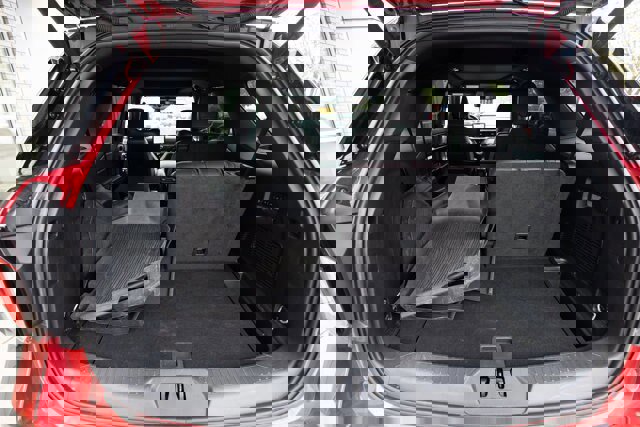 Certified 2025 Ford Explorer Platinum w/ Ultimate Package AWD/4WD image 9