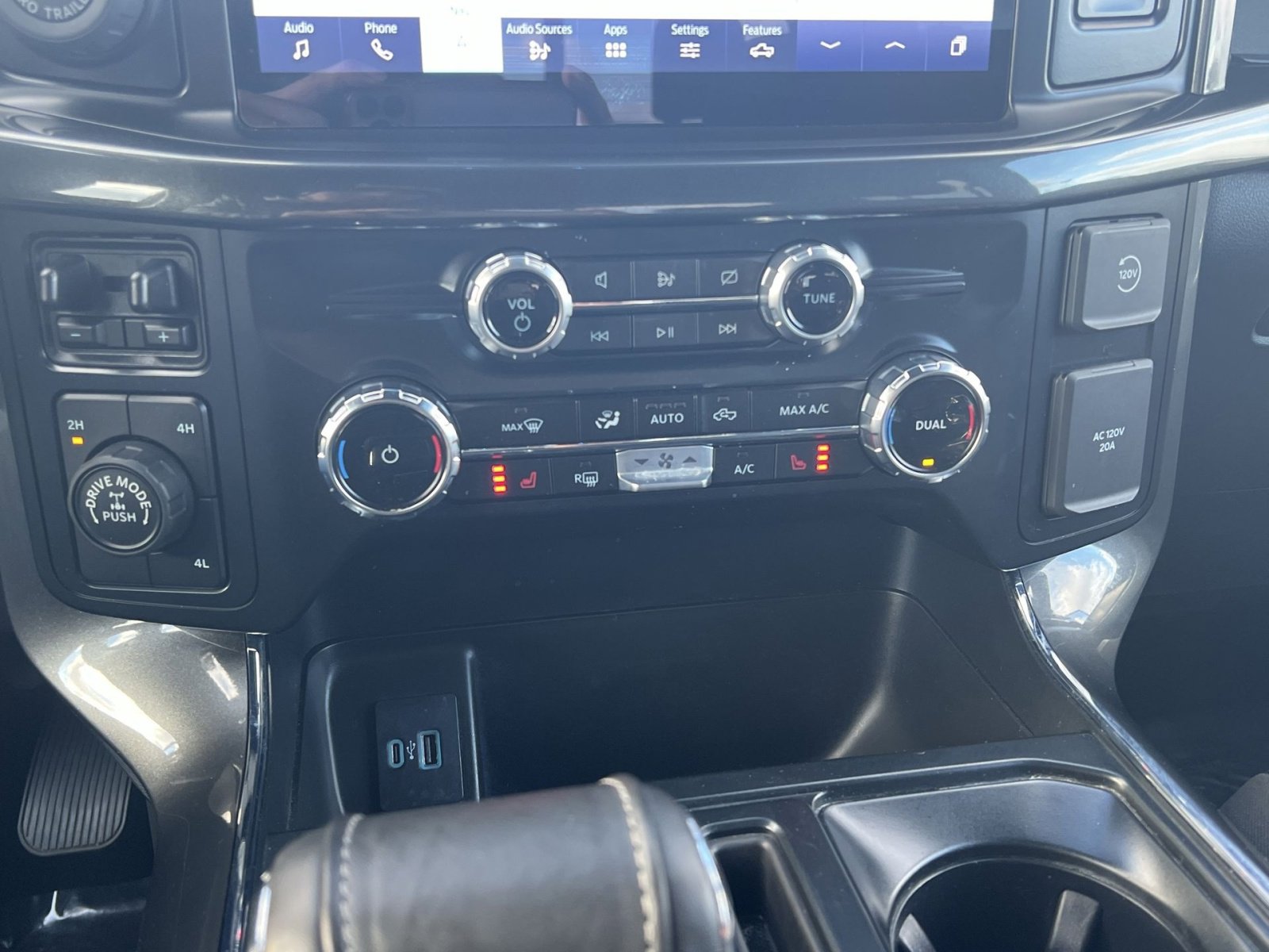 Certified 2023 Ford F150 XLT w/ Equipment Group 302A High image 29