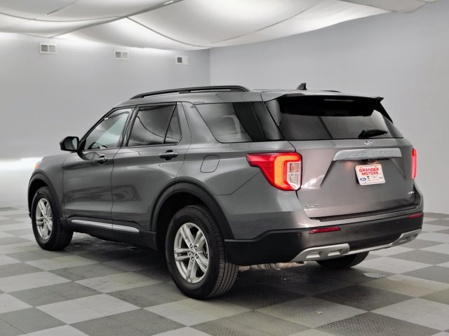 Certified 2024 Ford Explorer XLT w/ Equipment Group 202A AWD/4WD image 8