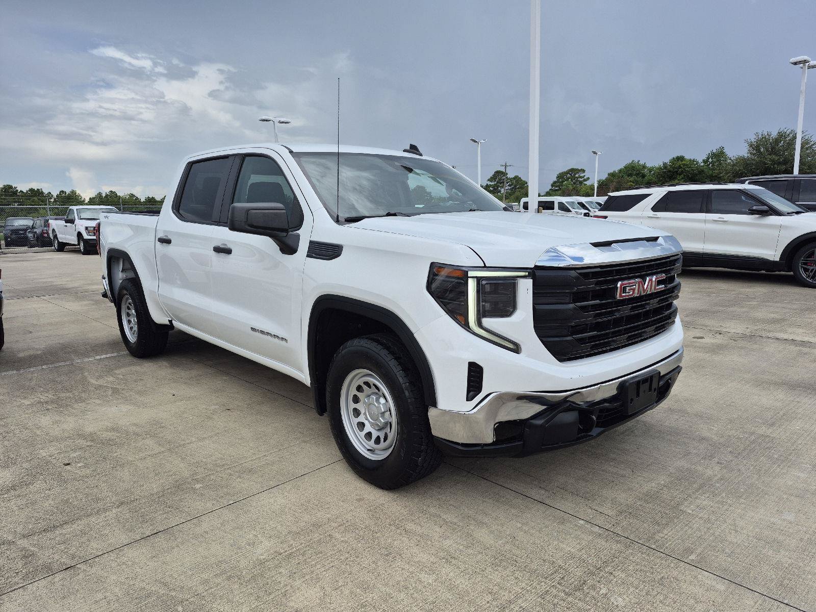 Used 2023 GMC Sierra 1500 Pro AWD/4WD image 16