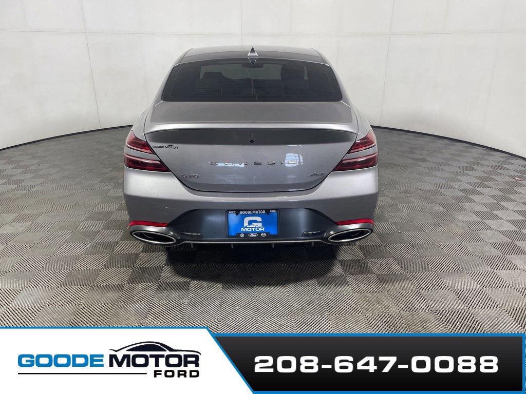 Used 2024 Genesis G70 2.5T image 3