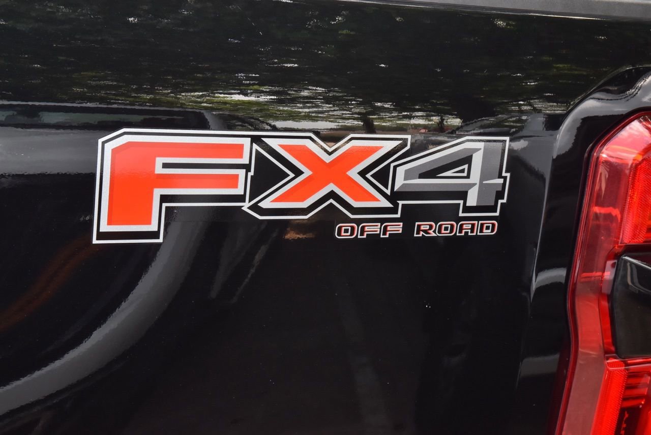 Certified 2023 Ford F250 Lariat w/ Lariat Ultimate Package AWD/4WD image 45