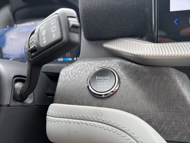 Certified 2025 Ford Explorer Platinum w/ LUX Leather Package image 49