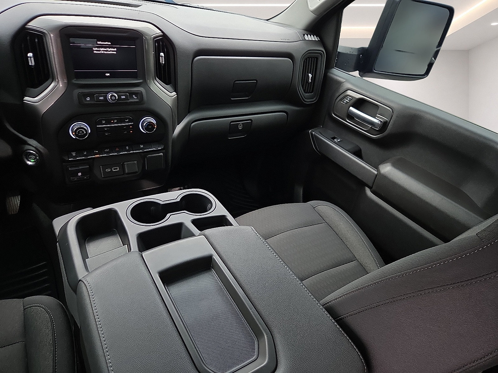 Used 2025 Chevrolet Silverado 2500 Custom w/ Custom Value Package AWD/4WD image 12