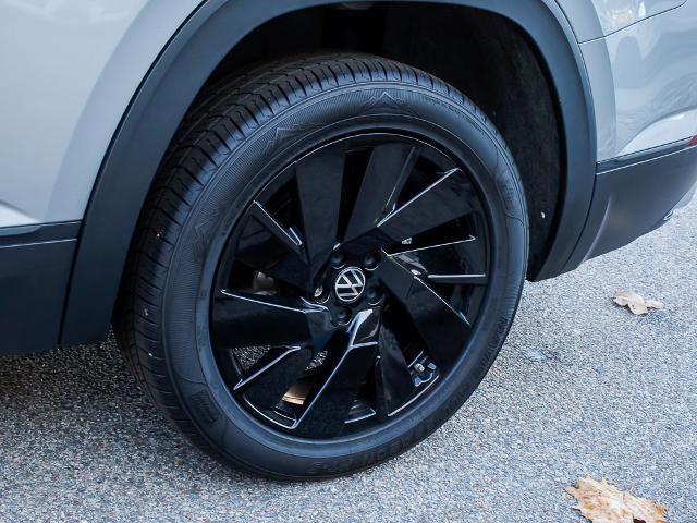 Used 2024 Volkswagen Atlas SE image 6