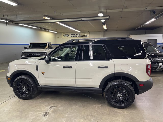 Certified 2025 Ford Bronco Sport Badlands image 4
