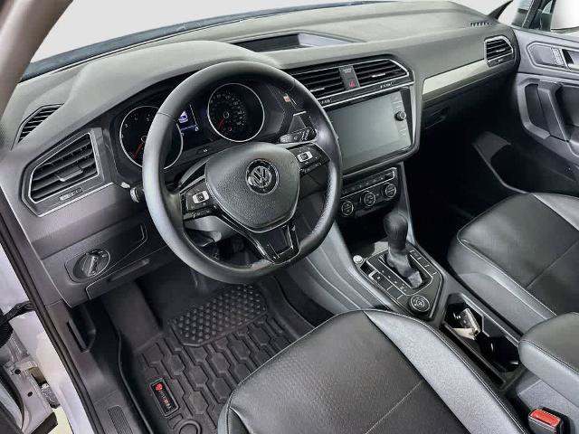 Used 2019 Volkswagen Tiguan SE AWD/4WD image 2