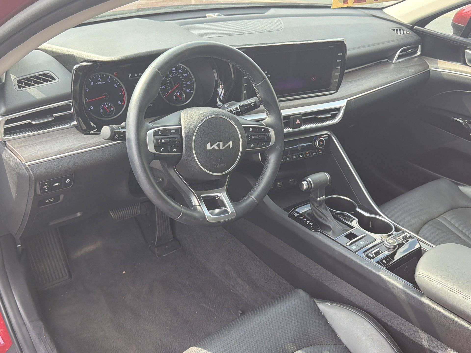 Used 2023 Kia K5 EX image 15