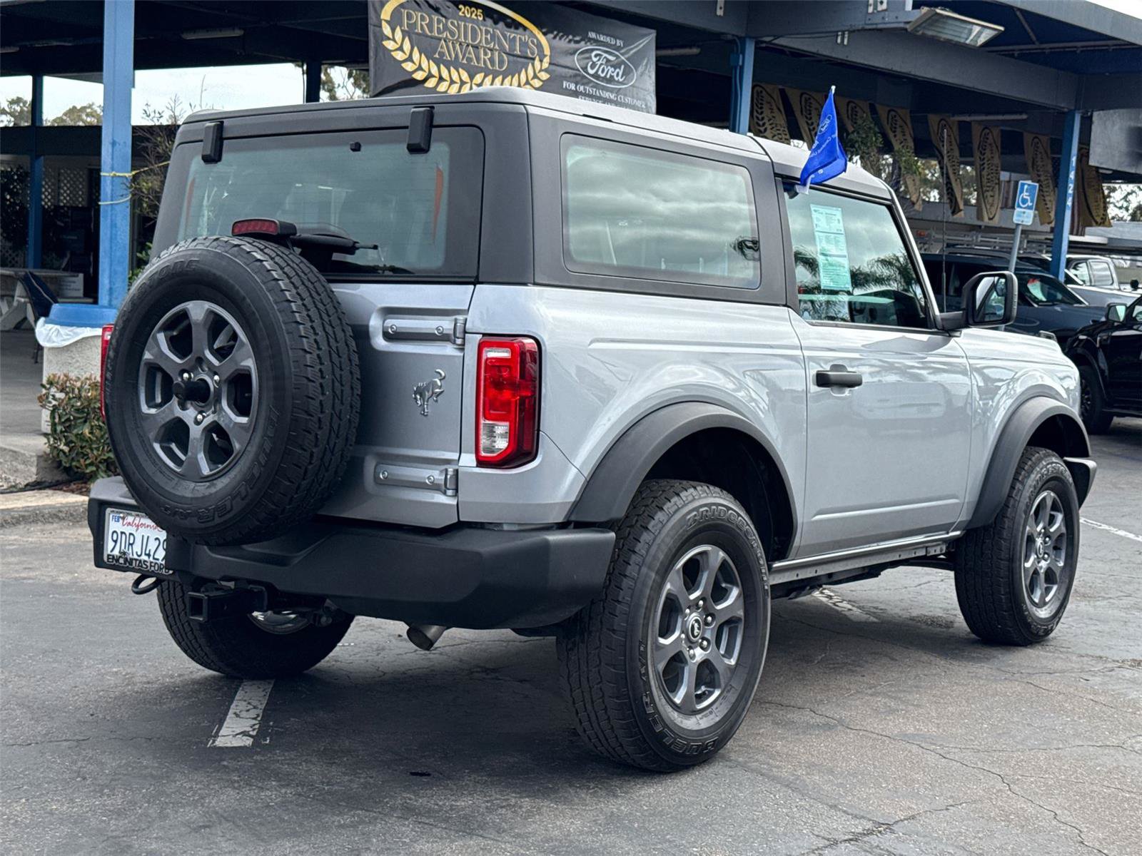 Certified 2023 Ford Bronco 2-Door AWD/4WD image 12