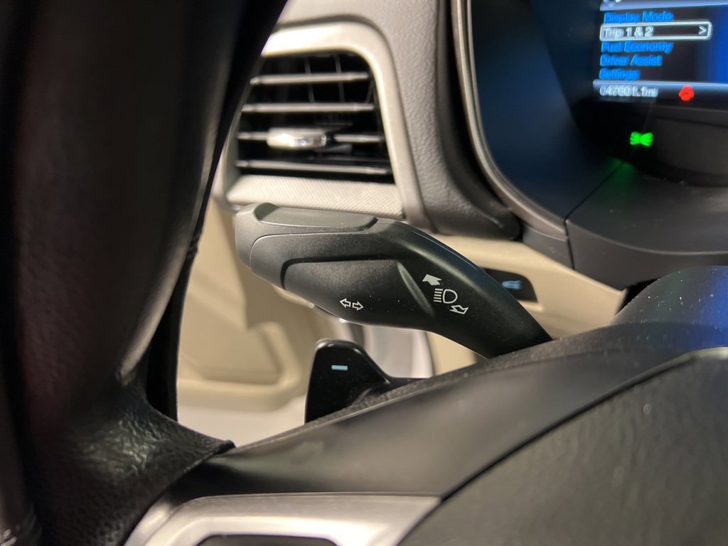 Certified 2018 Ford Fusion SE w/ Fusion SE Technology Package image 20