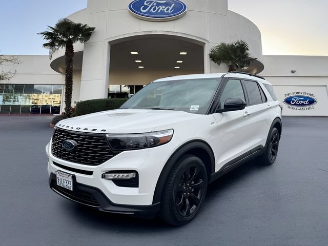 Certified 2023 Ford Explorer ST-Line w/ Class IV Trailer Tow Package RWD image 3