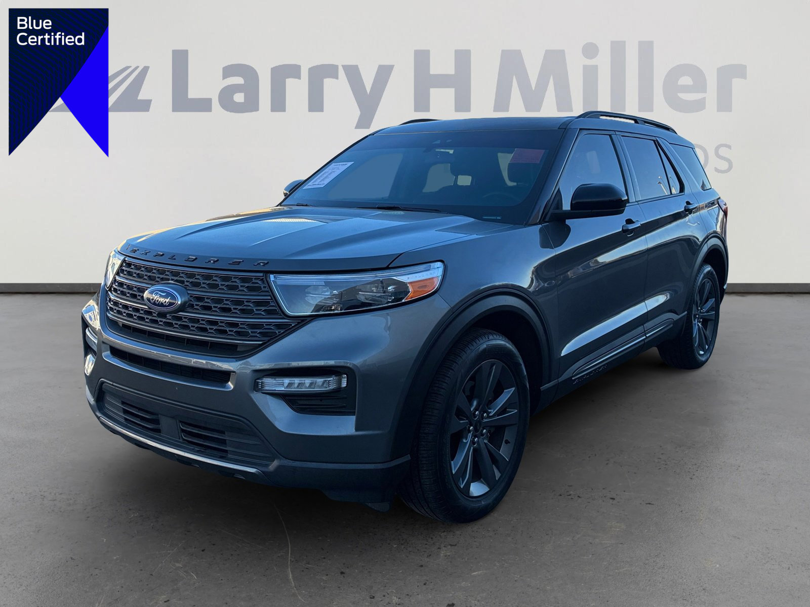 Certified 2023 Ford Explorer XLT w/ Equipment Group 202A