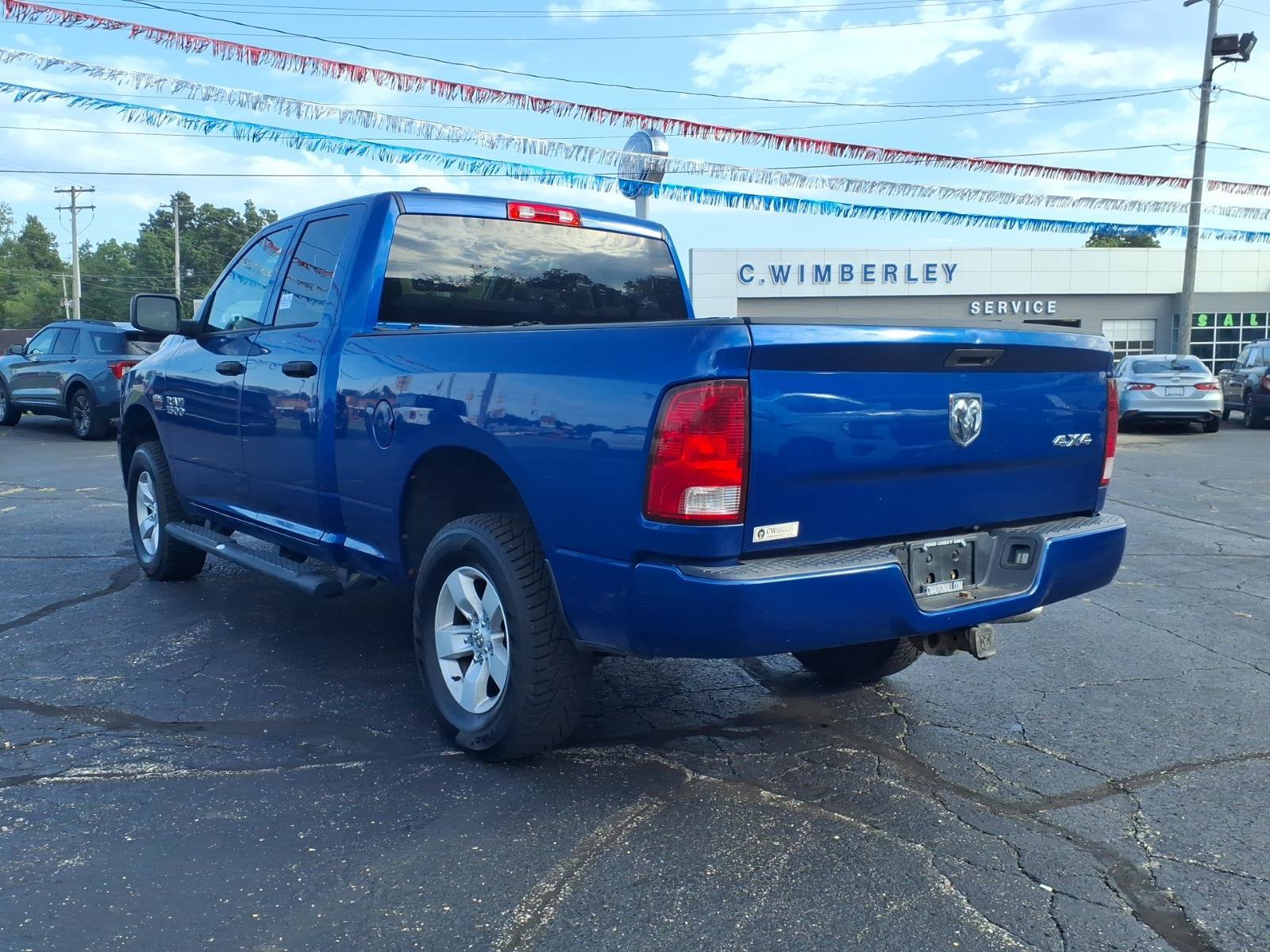 Used 2018 RAM 1500 Express AWD/4WD image 9
