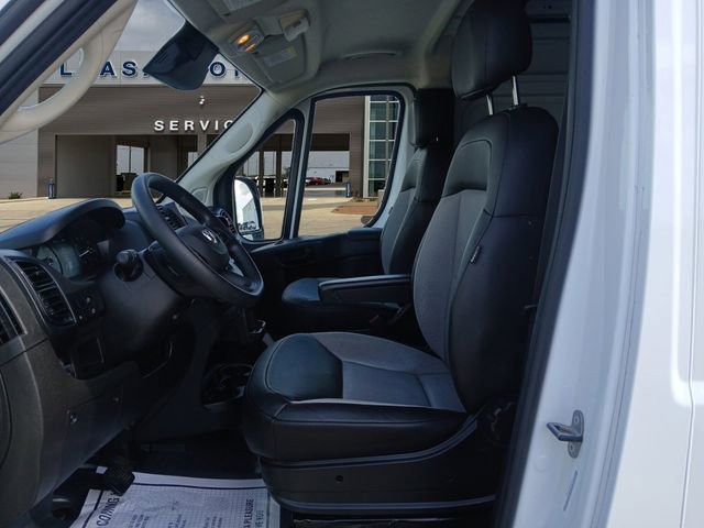 Used 2026 RAM ProMaster 2500 w/ Convenience Group FWD image 9
