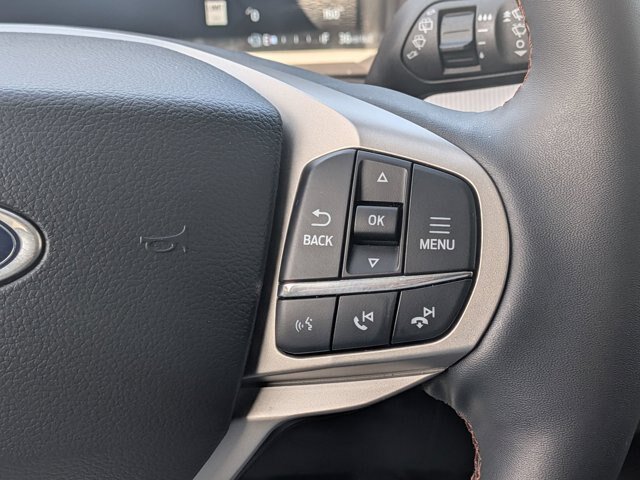 Certified 2025 Ford Explorer Active RWD image 20