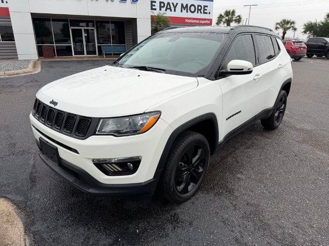 Used 2020 Jeep Compass Latitude FWD image 2