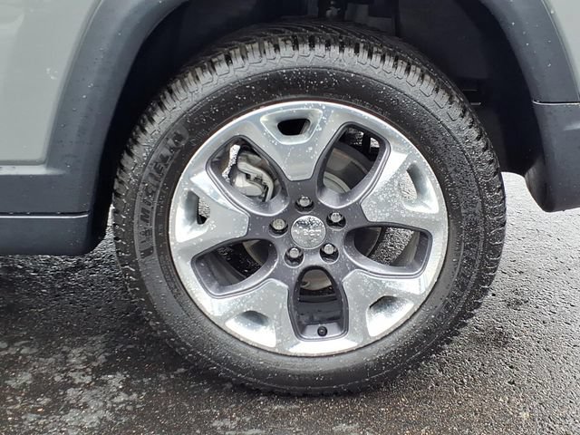 Used 2021 Jeep Compass Limited w/ Sun and Sound Group AWD/4WD image 8