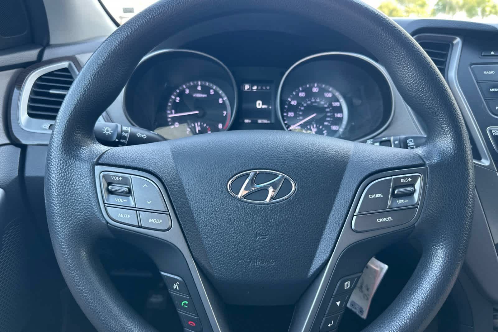 Used 2018 Hyundai Santa Fe Sport FWD image 22