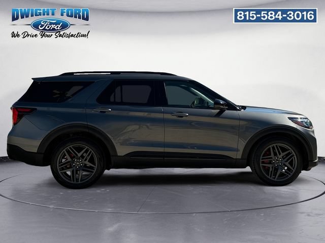 Certified 2025 Ford Explorer ST AWD/4WD image 6