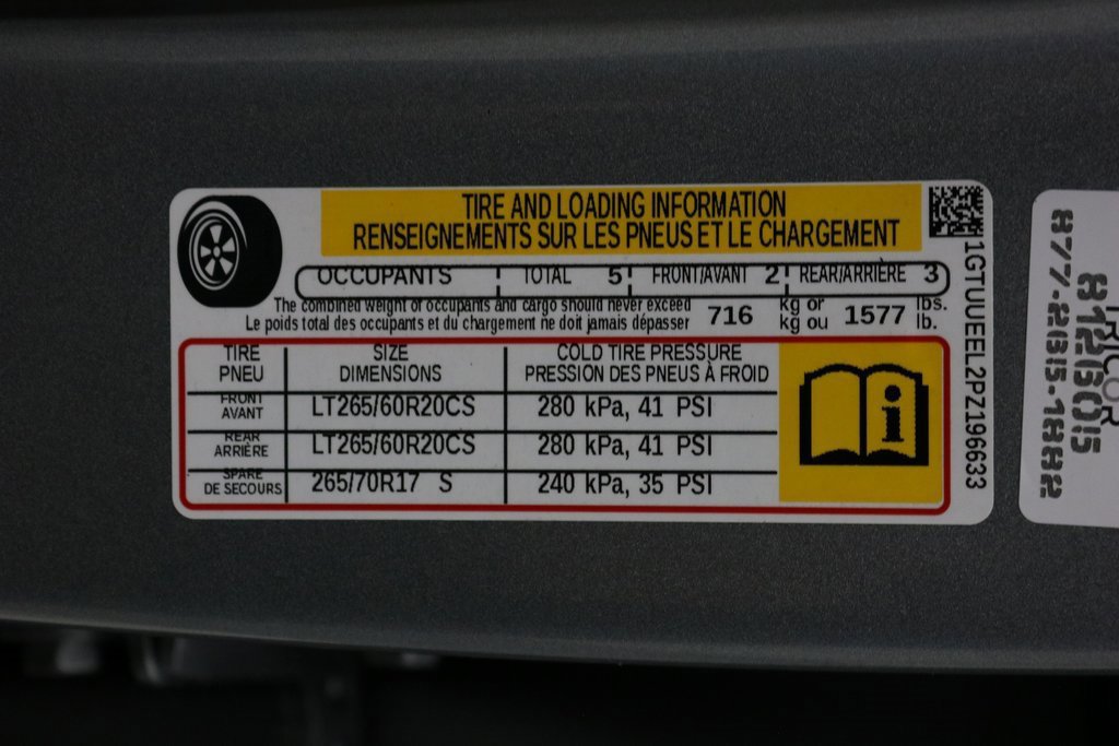 Used 2023 GMC Sierra 1500 AT4 w/ Technology Package image 27