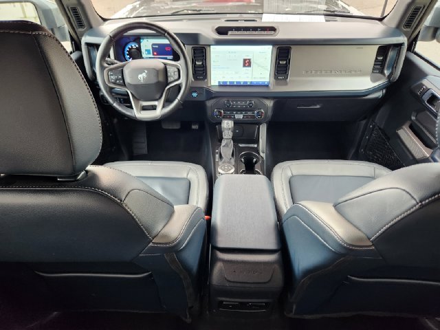 Certified 2023 Ford Bronco Outer Banks w/ Sasquatch Package AWD/4WD image 13