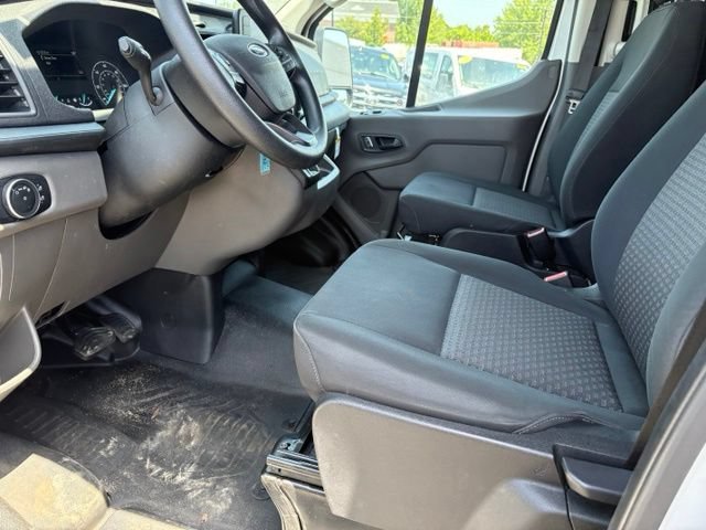 Certified 2025 Ford Transit 250 Low Roof w/ Exterior Upgrade Package RWD image 14