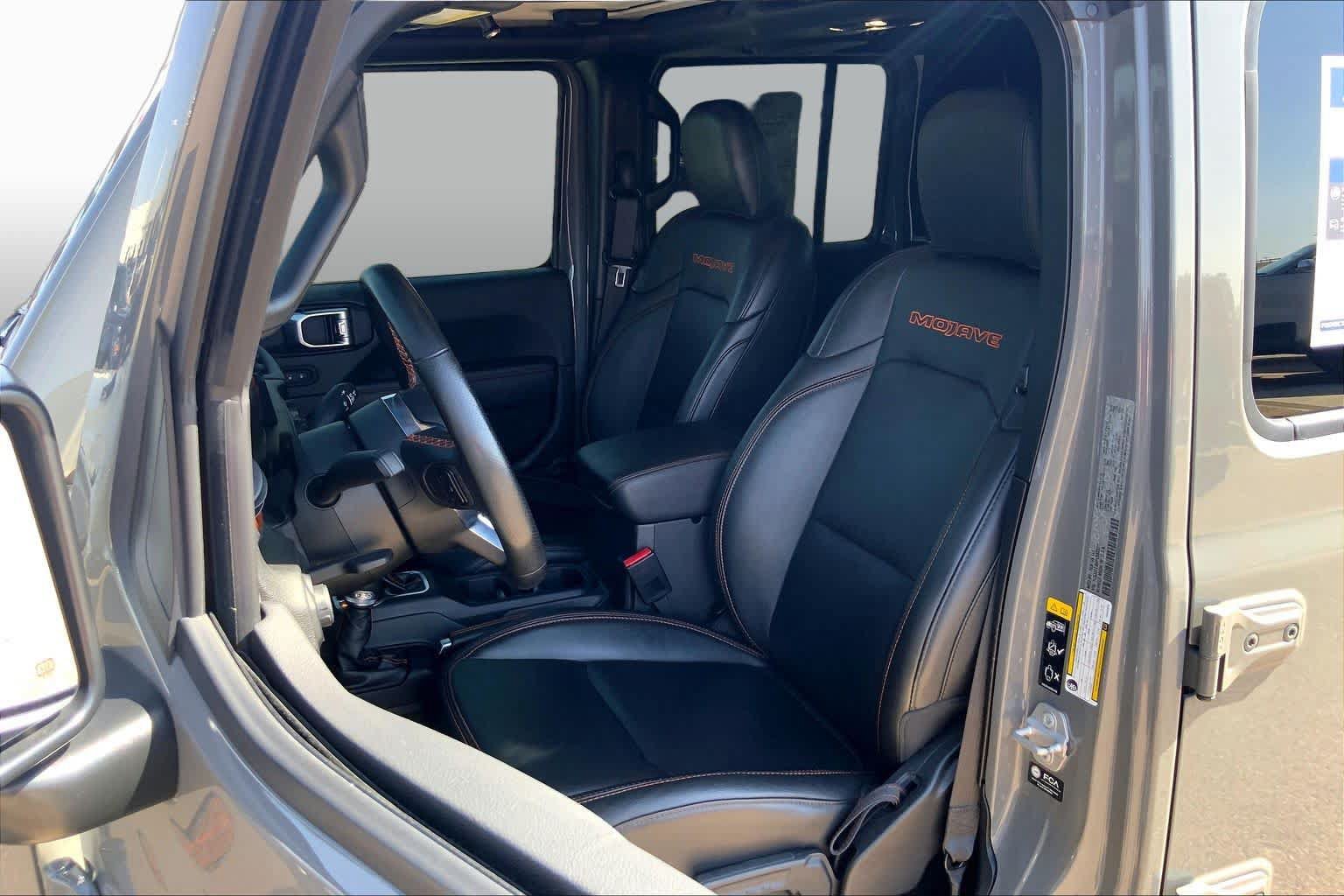 Used 2023 Jeep Gladiator Mojave w/ LED Lighting Group AWD/4WD image 8