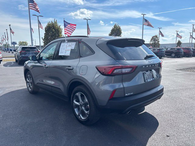 Certified 2026 Ford Escape ST-Line AWD/4WD image 9