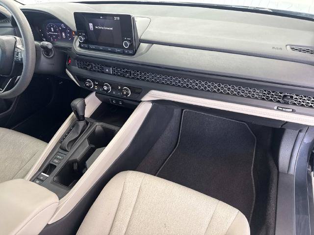 Used 2025 Honda Accord LX image 17
