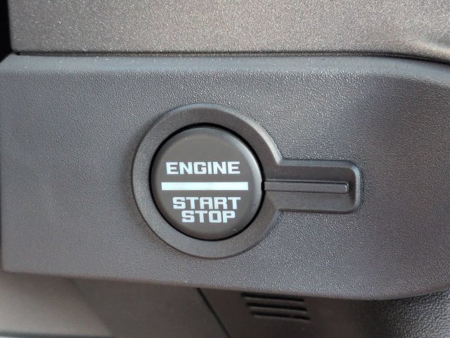Certified 2026 Ford Bronco 4-Door AWD/4WD image 25