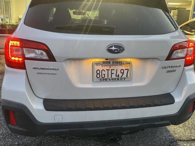 Used 2019 Subaru Outback 3.6R Limited w/ Popular Package #2 image 3